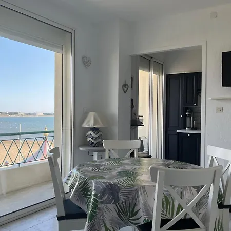 Appartement La Croix Du Sud 2