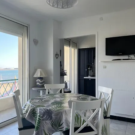 Appartement La Croix Du Sud 2 *